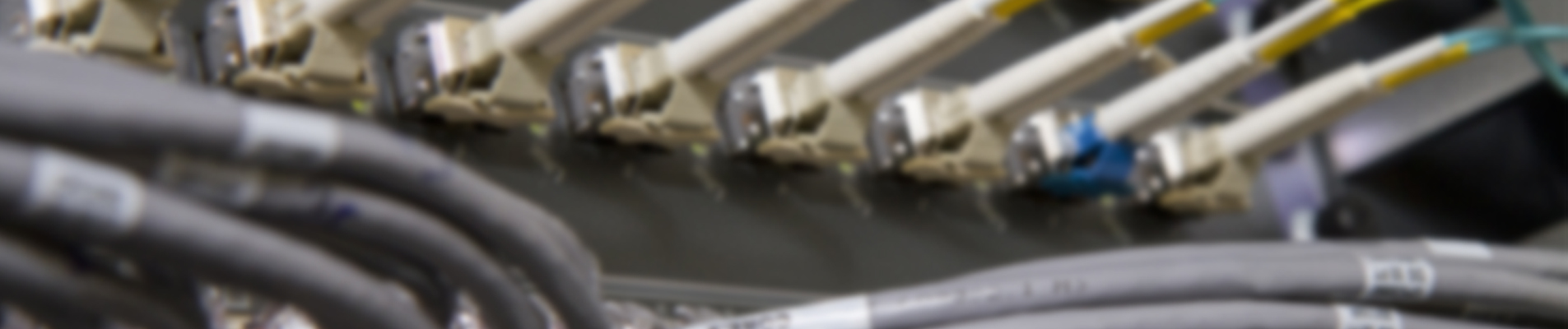 1905%20x%20400%20cabling%20%20%20fibra%201