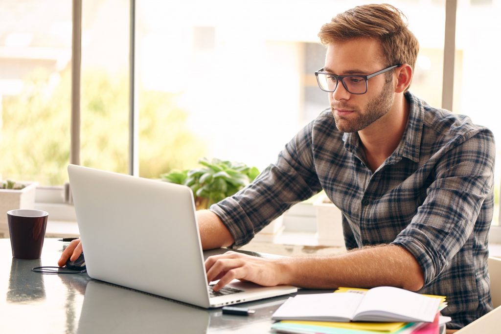 Studying online 4 1024x683