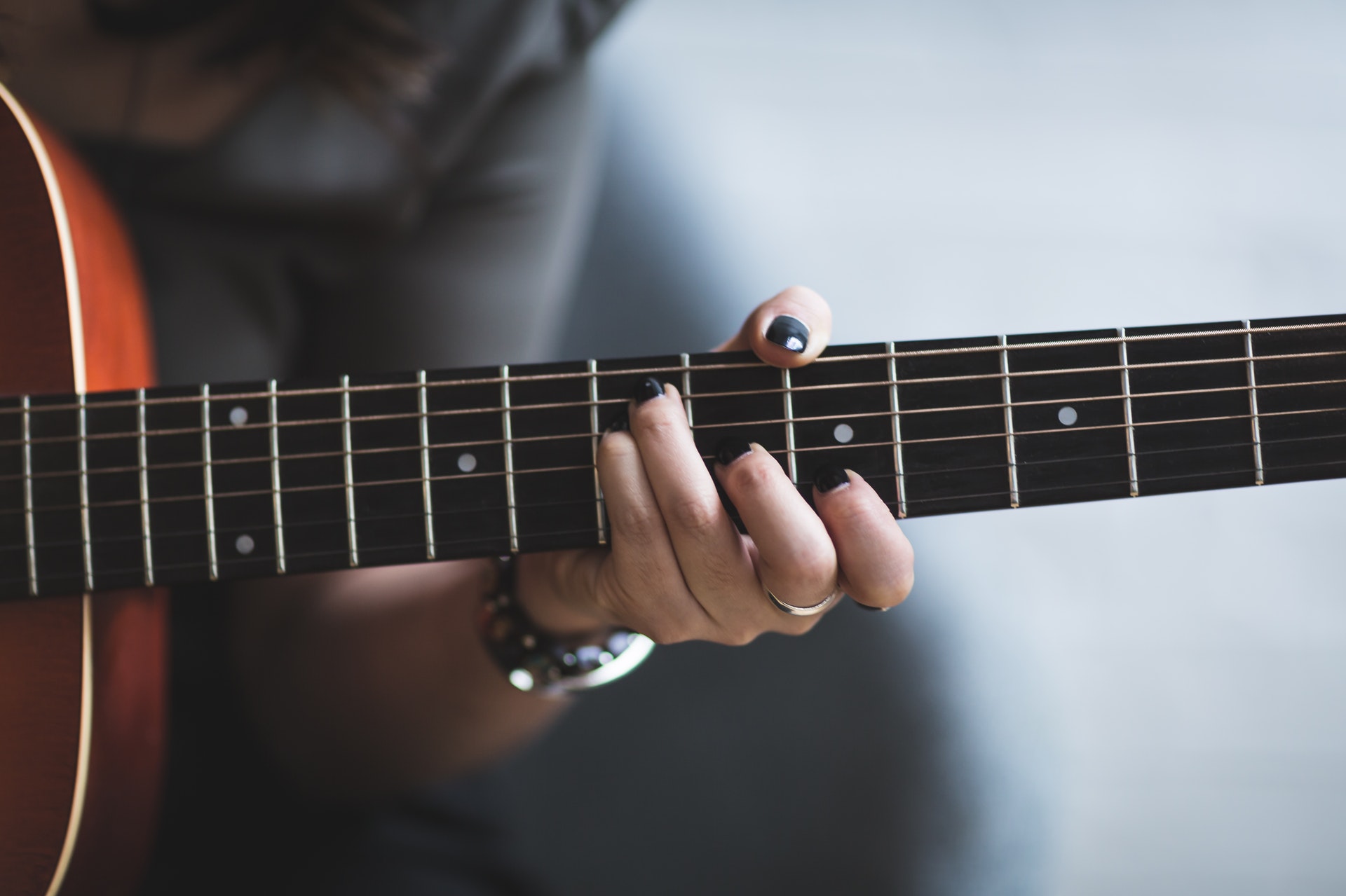 Chord close up guitar guitarist 374109